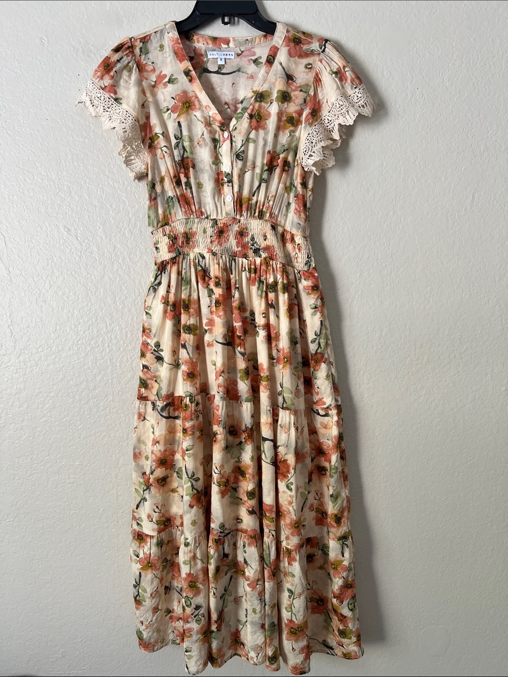 Like New! BALTIC BORN Aliyah Midi Dress Coral Floral in Size S - Picture 4 of 16